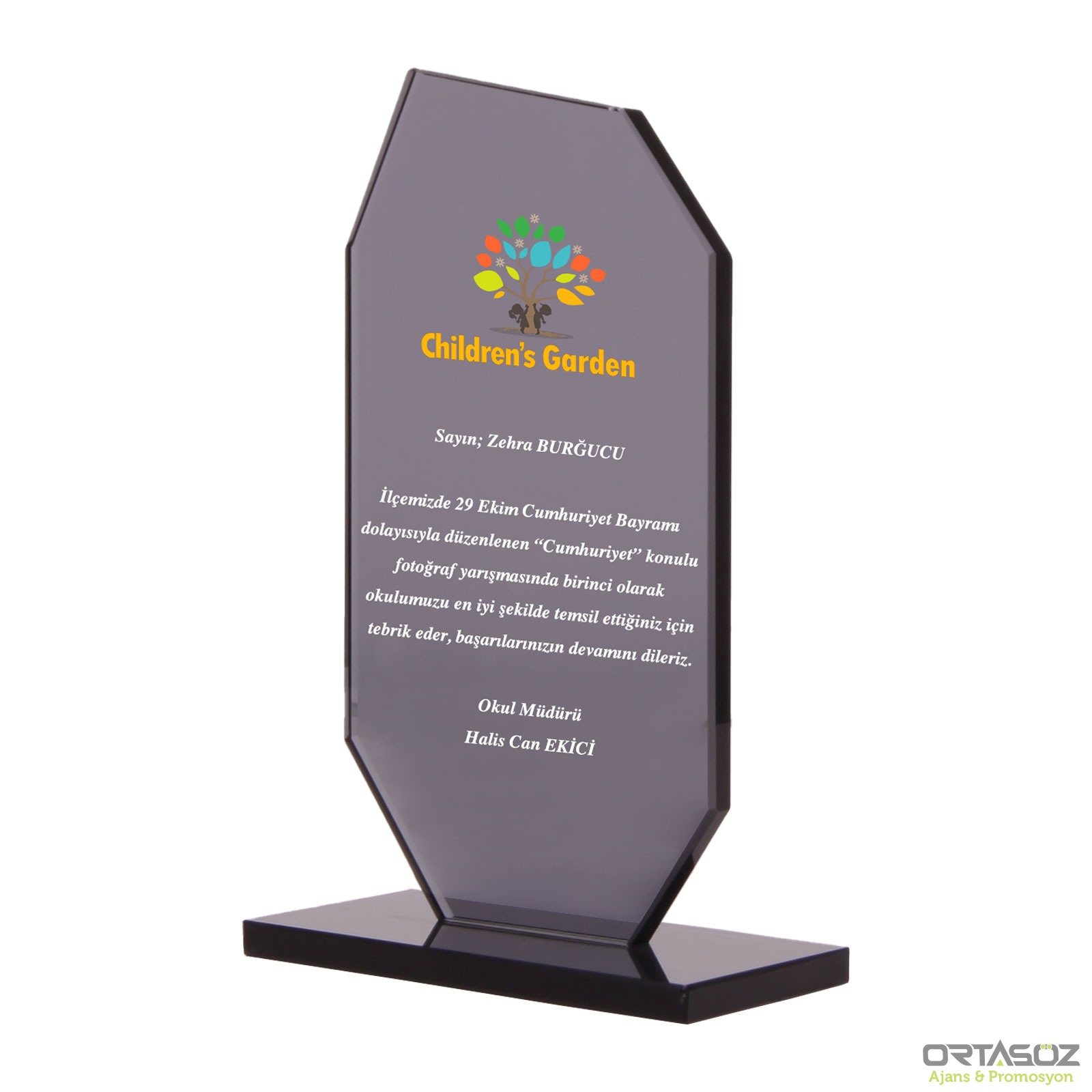 OSKAY SİYAH KRİSTAL PLAKET